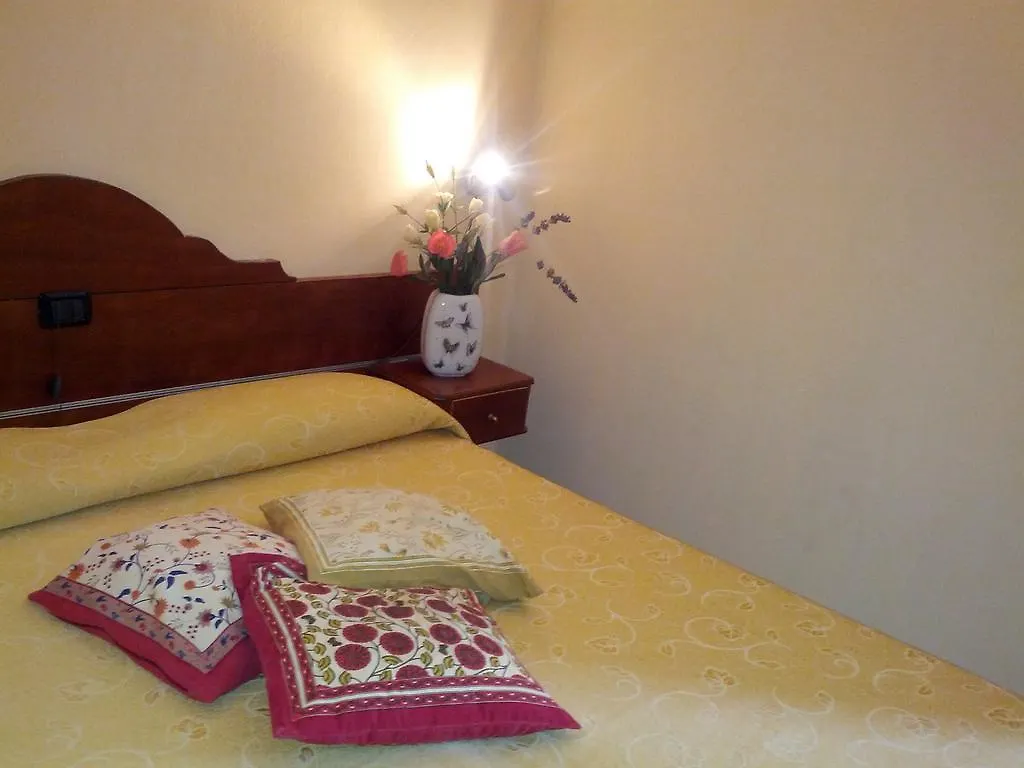 Hotel Il Malandrone Rosignano Marittimo 3*,