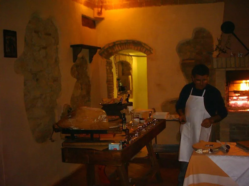 Hotel Il Malandrone Rosignano Marittimo 3*,